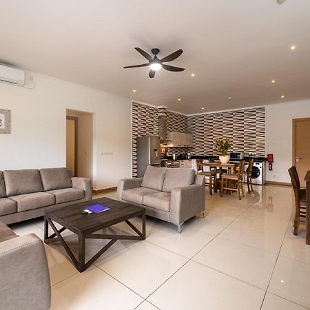 Royale Suites By Arc Royal Luxury Apts Anse Royale Buitenkant foto