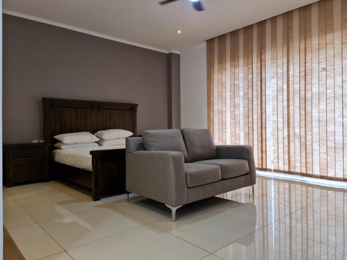 Royale Suites By Arc Royal Luxury Apts Anse Royale Buitenkant foto