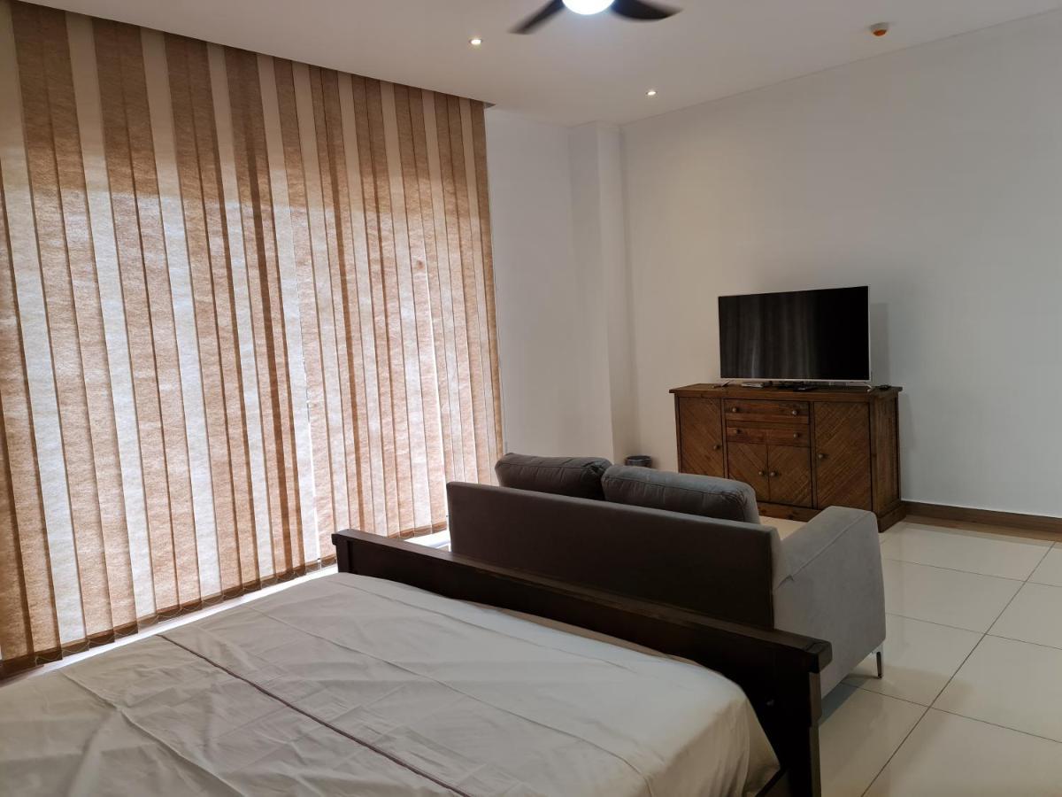 Royale Suites By Arc Royal Luxury Apts Anse Royale Buitenkant foto